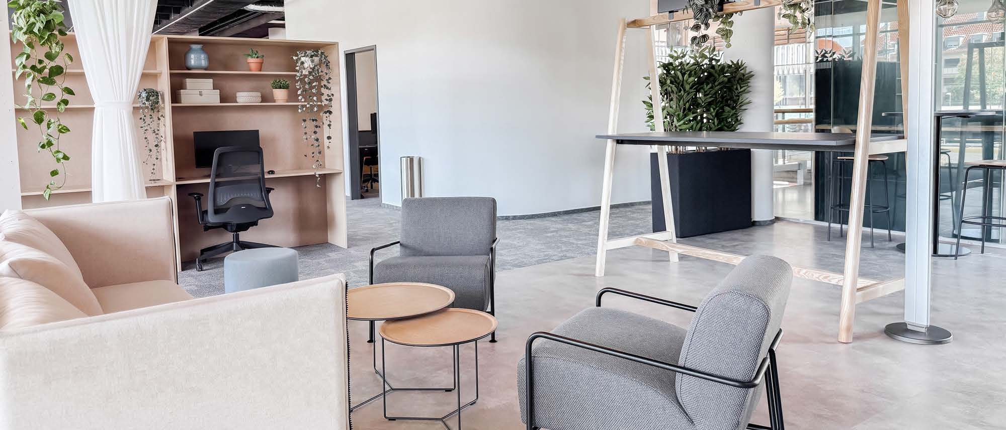 LOCOWO Lounge am Freiburger Hauptbahnhof